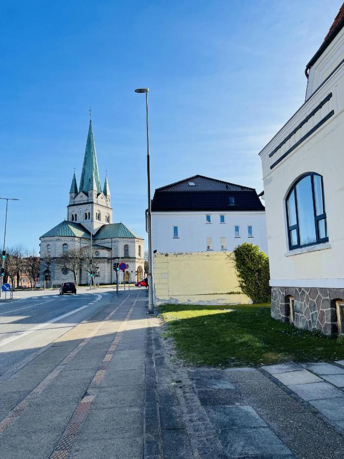 Aday - Frederikshavn City Center - Single Room Екстер'єр фото
